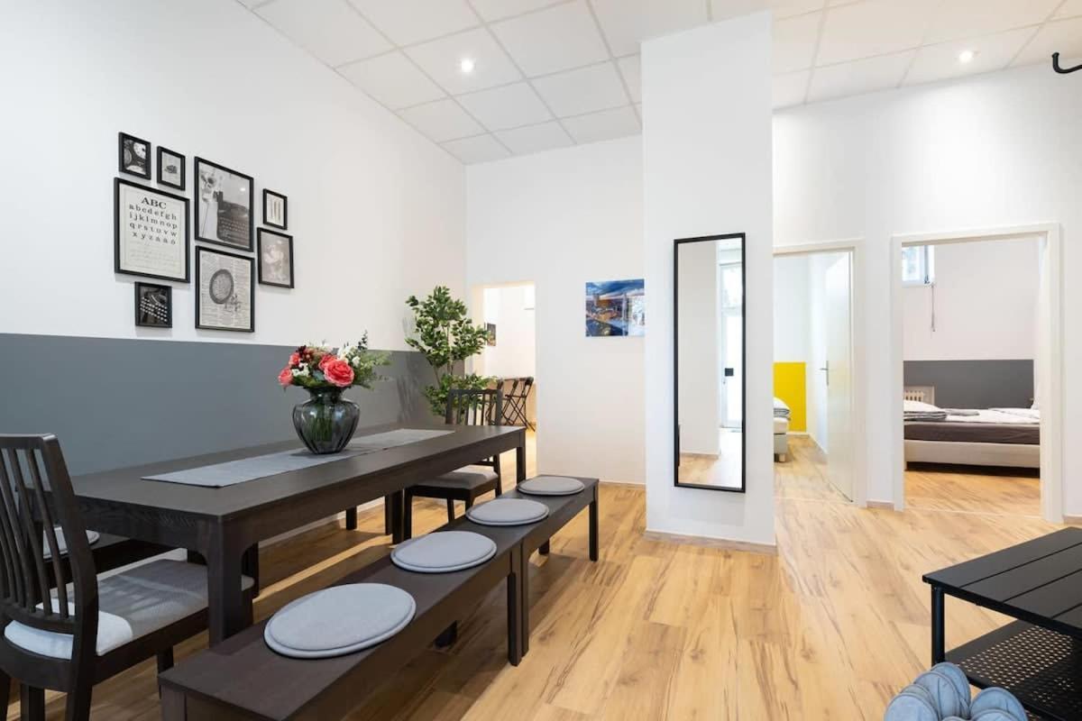 Big Central Apartment Near Rotkreuzplatz With 3 Bedroom For 12 Pax München Kültér fotó