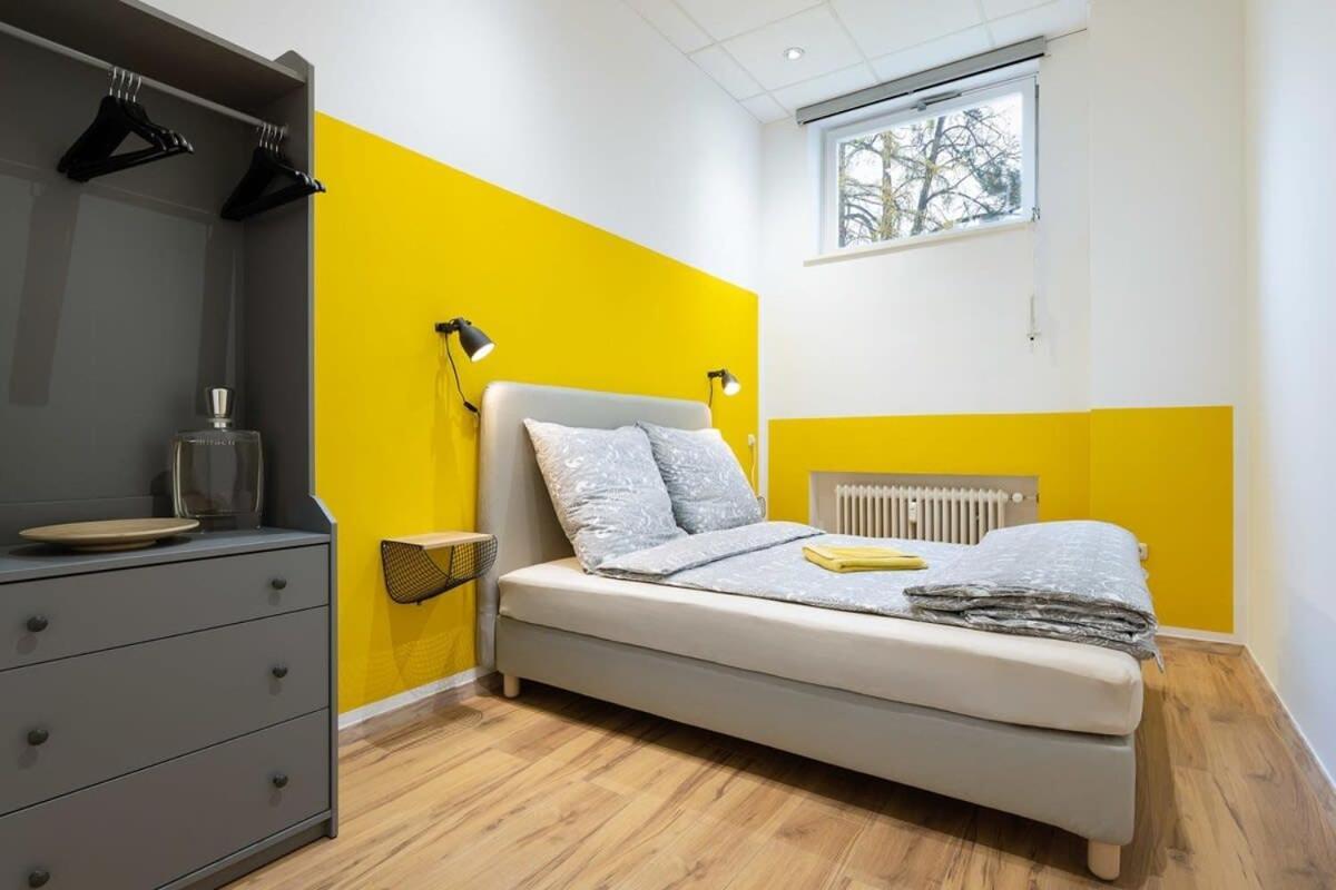 Big Central Apartment Near Rotkreuzplatz With 3 Bedroom For 12 Pax München Kültér fotó